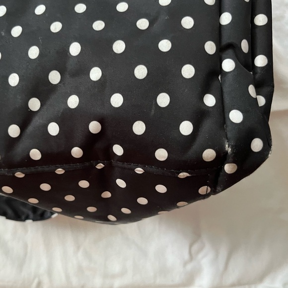 JU-JU-BE hobo diaper bag in duchess, black and white with gold hardware - Picture 10 of 15